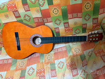 Chitarra Arrow per principianti