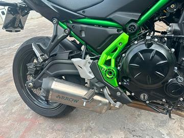 kavasaki z650 anno 2025