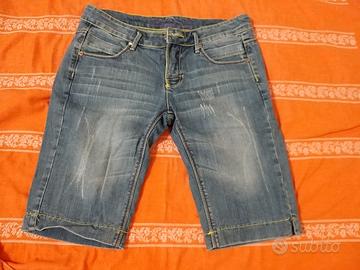 Jeans corti Playboy donna