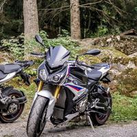 BMW S1000R del 2021 ancora in garanzia