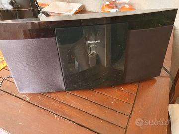 radio con lettore CD multiplo