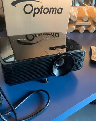 videoproiettore Full HD 3600 ansilumen