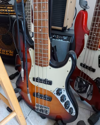 Basso Fender  Jazz American Deluxe