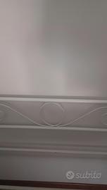 un letto singolo 