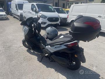 Yamaha X-Max 300
