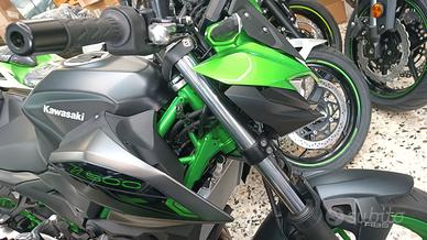 Kawasaki Z 500 SE