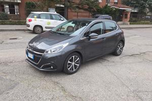Peugeot 208 5 porte 1.2 puretech Allure 82cv