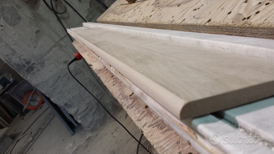 Lavorazione Zoccoletto Battiscopa mattonelle gres