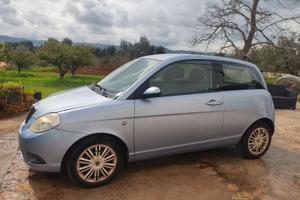 Lancia Y