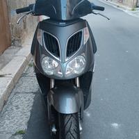 Scooter 125 Aprilia Blocco Piaggio