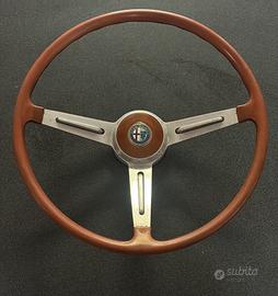 Volante d’epoca per Alfa Romeo