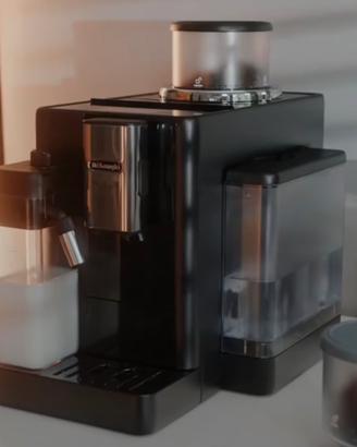 Macchina Caffé Delonghi Rivelia