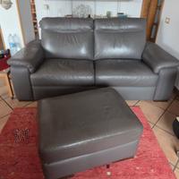 Divano e Pouf in pelle Poltronesofà