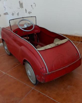 Rosca/giordani auto a pedali