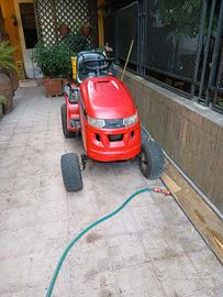 Trattorino rasaerba Snapper 18.5 Cv