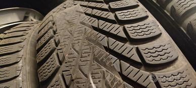  Gomme invernali Pirelli su cerchi Volkswagen