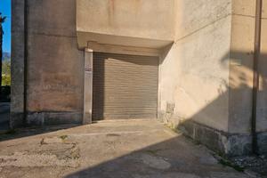 Locale 33 mq Silla di Sassano