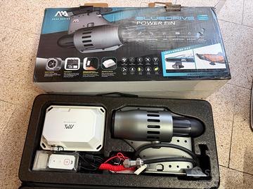 Motore Aqua Marina Bluedrive e canoa Laxo