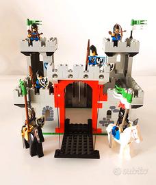 LEGO 6073 Black Falcons Knight's Castle