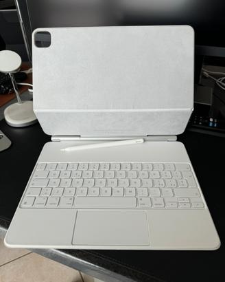 Combo IPAD 12,9 M1