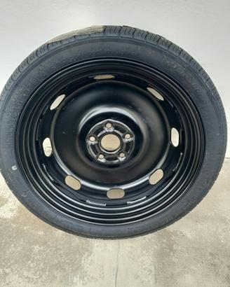 Kit ruotino scorta T125/70 R 18 compreso di chiavi