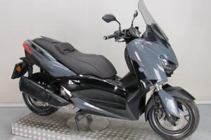 Yamaha X-Max 300 ABS TECH MAX