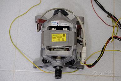 Motore lavatrice Indesit WIL 126 - 16002147803