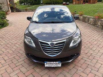 Lancia Ypsilon 1.2 69 CV 5 porte GPL Ecochic Gold