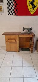 mobile macchina da cucire antico