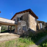 CASA INDIPENDENTE A ROCCADASPIDE