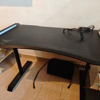 Scrivania Gaming (Cougar Mars)