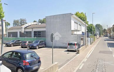 LOFT A VEDUGGIO CON COLZANO