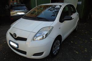 Yaris '11 EURO5 96000 KM UNIPRO OK NEOP