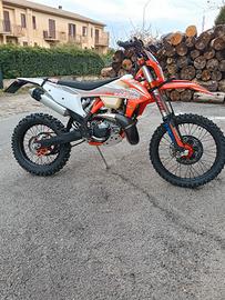 KTM 300