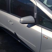 Porta anteriore dx opel zafira b anno 2006