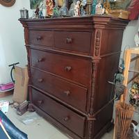 cassettone Sicilia XIX secolo. 