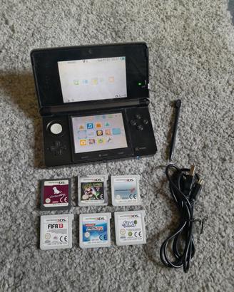 Nintendo 3DS nero + giochi 