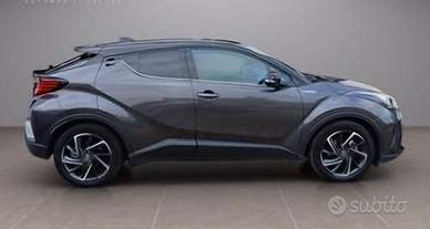 Toyota C-HR hybrid e-cvt style