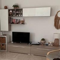 Parete attrezzata, cassettiera e armadio
