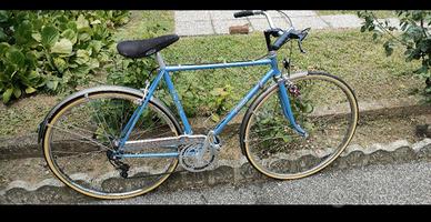 Bici classica uomo Viale da cerchi 28 a 8 rapporti