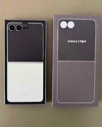 Samsung Galaxy Z Flip8, 512GB  Mint