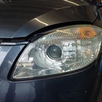 Proiettore sinistro SKODA FABIA del 2009