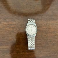 Orologio casio al quarzo con cinturino in acciaio