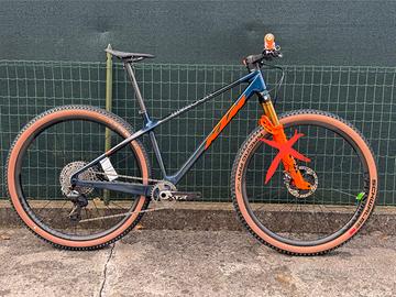 KTM MYROON EXONIC 2026 M NEW Xtr Di2