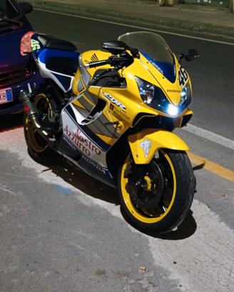 Honda CBR 600F  sport replica Vale