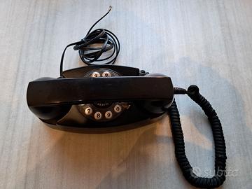 Telefono nero dimensioni ridotte anni 90