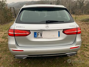 Mercedes Classe E - S213 SW 220D 4MATIC cambio aut