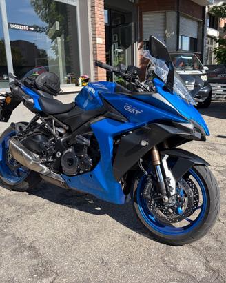 Suzuki GSX S 1000