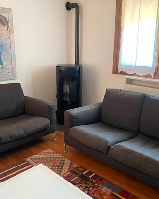 Coppia di divani B&B modello Harry