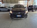 volvo-xc60-d3-geartronic-r-design-momentum